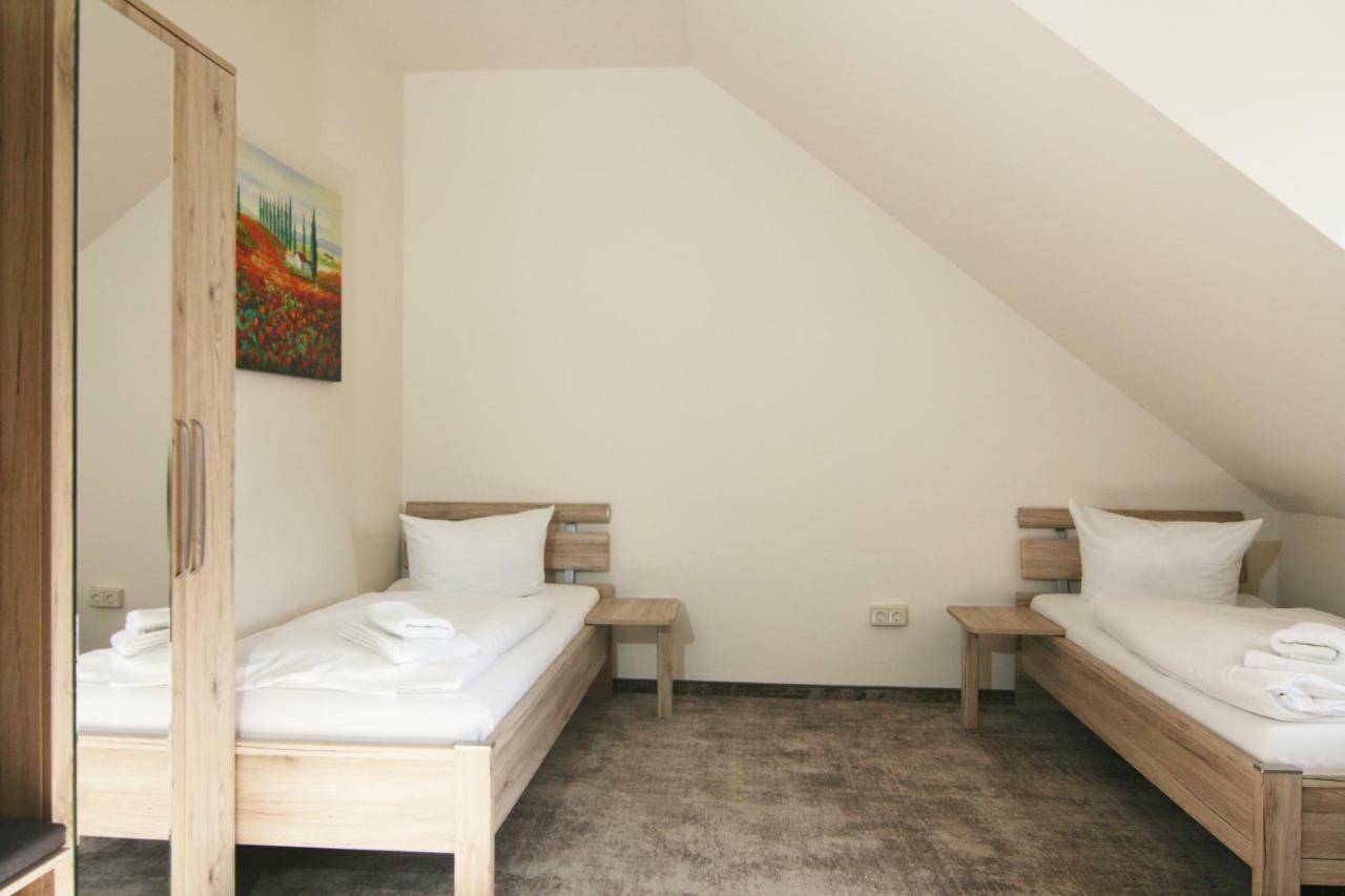 Hotel Am Waldschloesschen - Brauhaus Dresda Esterno foto